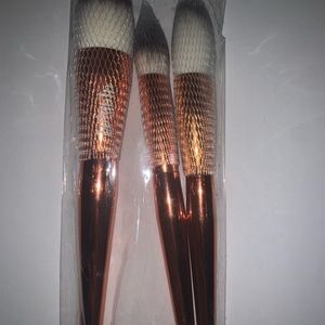 Alamar Complexion Brush Trio